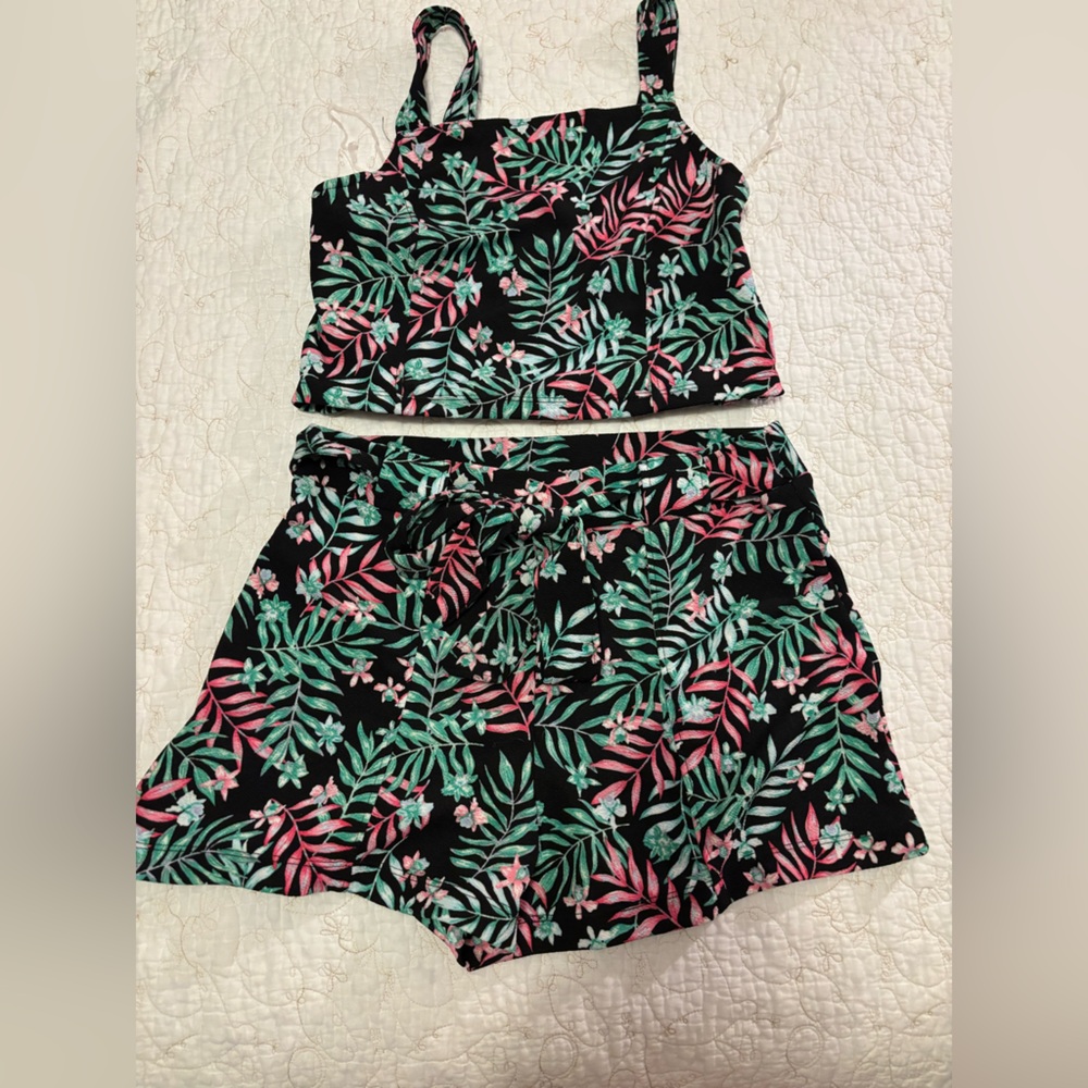 Tropical Floral Print Tank Top and Shorts Set